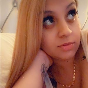 Meet your Posher, Quintina